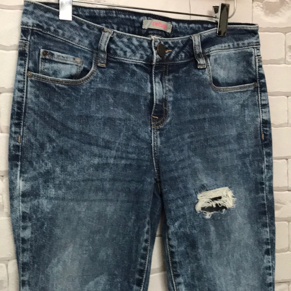 Women’s Refuge ripped acid wash jeans